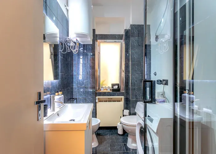 Um81 - Downtown Trieste