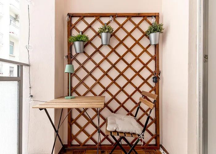 Um81 - Downtown Apartment